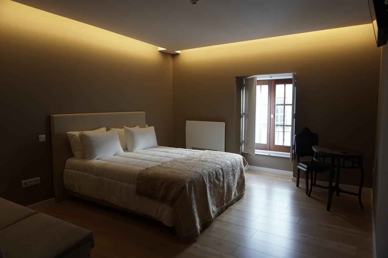 Feira Hostel & Suites 圣玛丽亚大德费拉 外观 照片